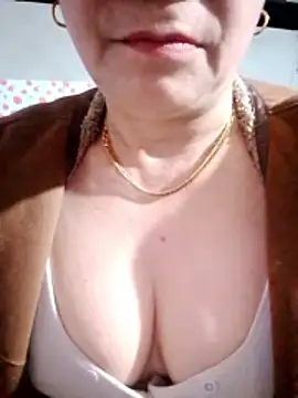 small-house123 即時 XXX 聊天