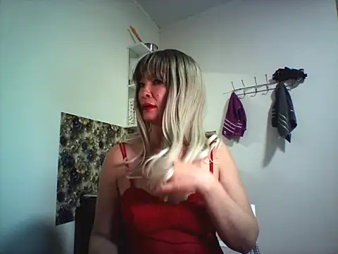 Chat +18 de bella2322 ao vivo