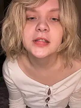 Онлайн чат XXX misapolii