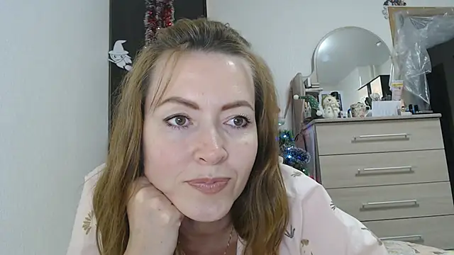 Czat XXX na żywo – NicoleEunice87