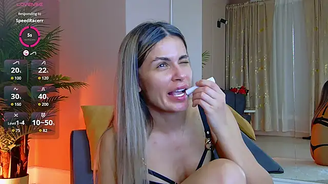 Avril_Cyrus 라이브 XXX 채팅