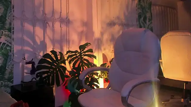 _sharlotte777's Live XXX Chat