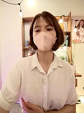 Emma_Linh – Naživo XXX chat