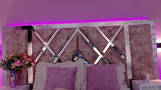 MeganR_'s Live XXX Chat