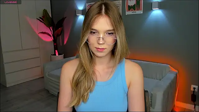 linakorvin 即時 XXX 聊天