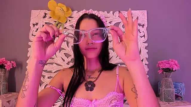 loraineblake's Live XXX Chat