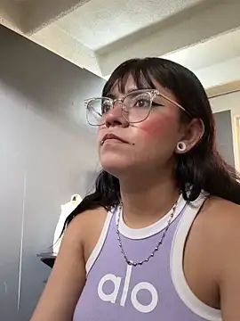 AngieRousse_'s Live XXX Chat