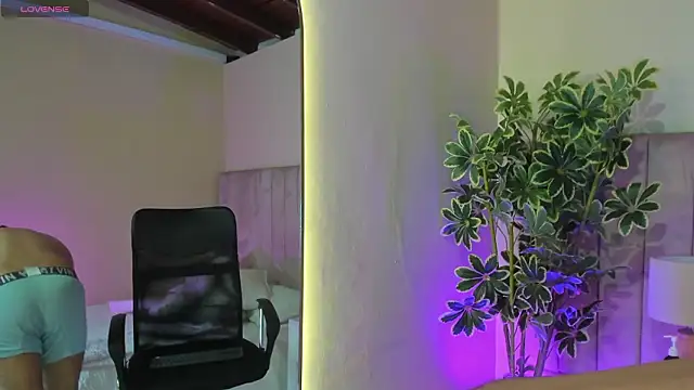 aries_unbound – Live XXX-chat