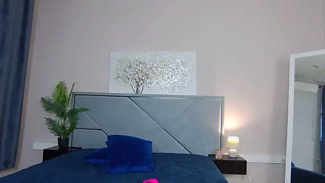 NicoleRosss Live XXX-chat