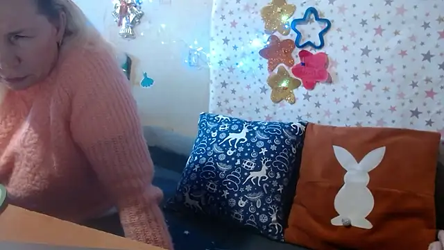 QueenLana's Live XXX Chat