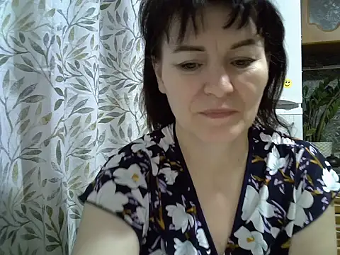 Chatroom XXX en direct de Krystal_82