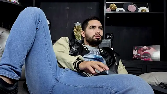 matteosantos élő XXX-chatje