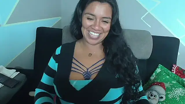 saggil23's Live XXX Chat