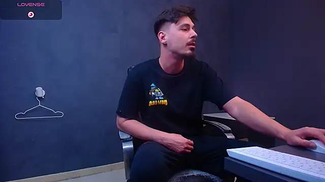 EnzoRace Chat XXX live