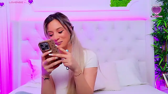 Chat XXX en directo de AriannaSins