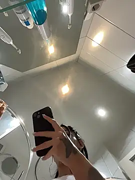 VickyM99 Chat XXX live