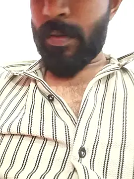 Bigkannan Adlı Modelin Canlı XXX Sohbeti