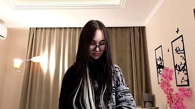 دردشة Little_minnii الجنسية المباشرة