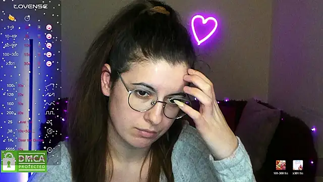 Aminabeatris 即時 XXX 聊天