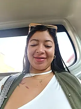 Pp-ari4na03 Chat XXX in diretta