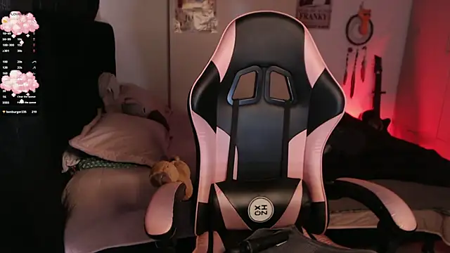 Theprojectsaraa Chat XXX in diretta