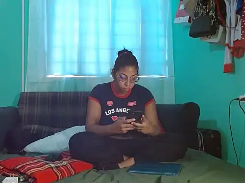 shanel_ferrer777: онлайн-секс-чат