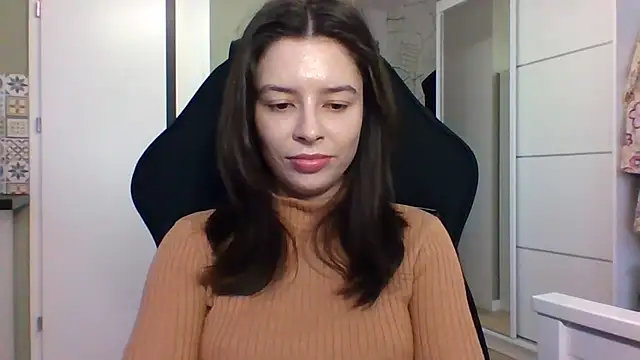 LariceSexy Chat XXX in diretta