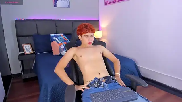 Aiiden_15 라이브 XXX 채팅