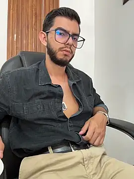 Milosky000 라이브 XXX 채팅