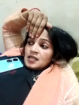 Mohni_love's Webcam Show