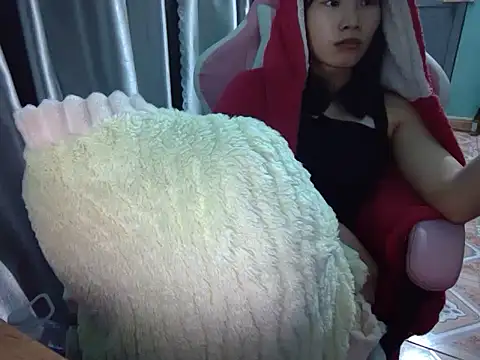 Ly-ny's Live XXX Chat