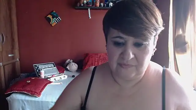 Sasharosee2's Live XXX Chat