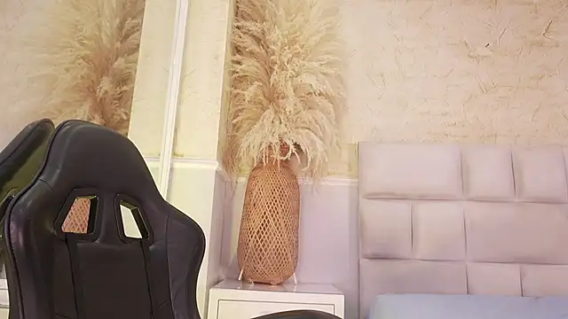 ScarletEvanss_ Chat XXX in diretta