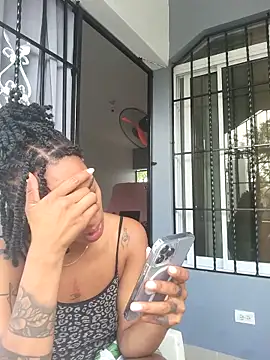 Jxxxa2 Chat XXX in diretta