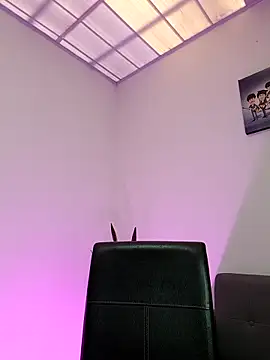 __VioletaHeaven__ Chat XXX in diretta