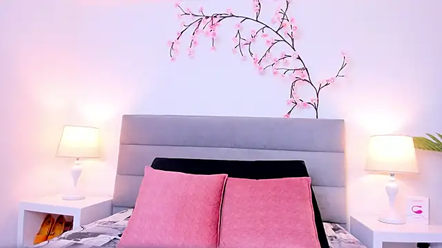 Luna_Rishii's Live XXX Chat