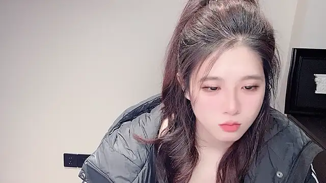 Starlets77: онлайн-секс-чат