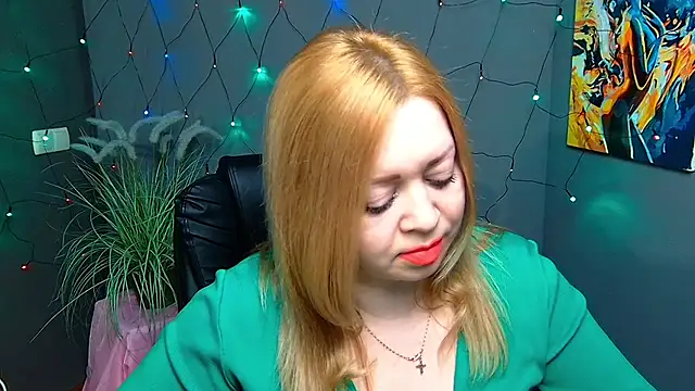 OliviaVerr: онлайн-секс-чат