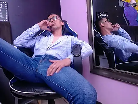 Oswalldo__ Webcam show