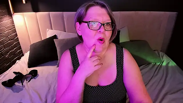 Онлайн чат XXX Shannonshine