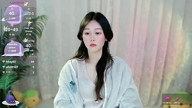 Aimee-520: онлайн-секс-чат