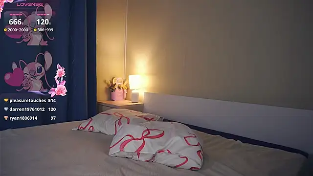 LoraDavi's Live XXX Chat