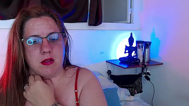 katie_joness_'s Webcam Show