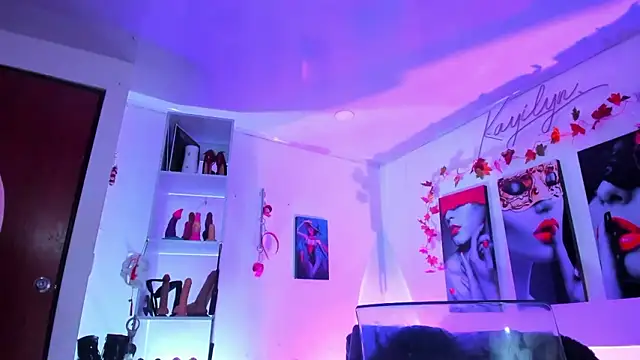 kayilyn: απευθείας συνομιλία ΧΧΧ