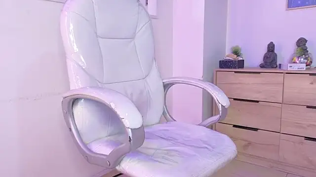 bluee_hazell Chat XXX in diretta