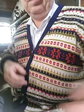 Show modela ratomau na web-kameri