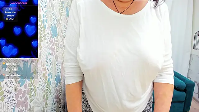 LindaPassionate Chat XXX in diretta