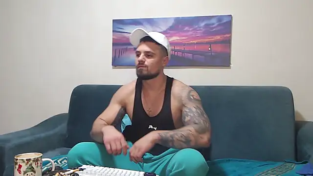 Tiberius_hunk's Webcam Show