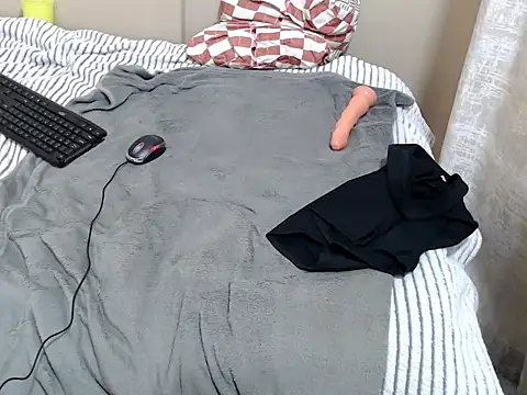 ExtraDoll's Live XXX Chat