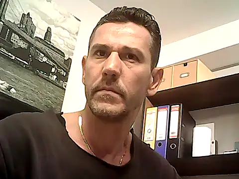 mastercharisma35's Live XXX Chat